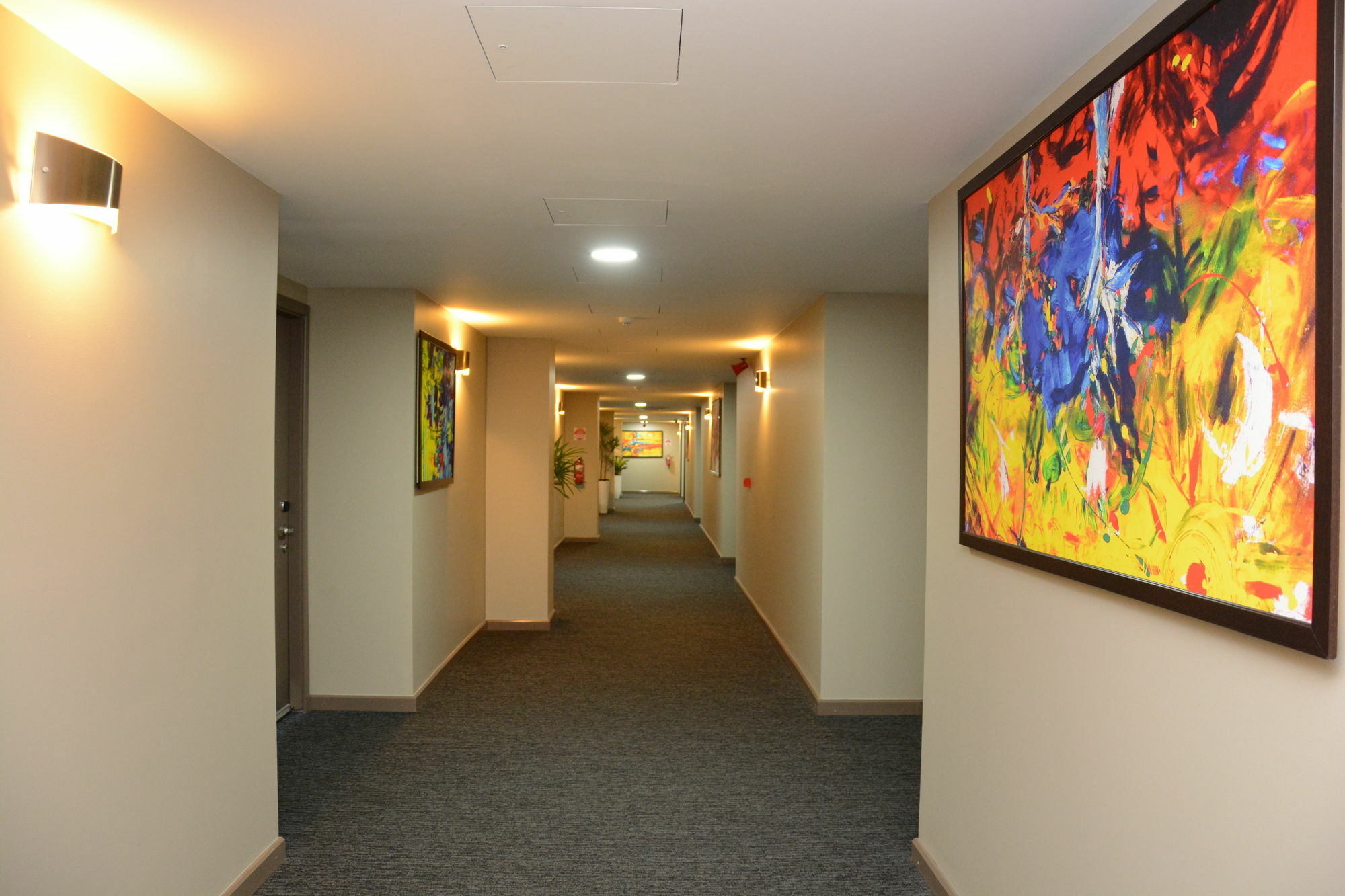 Ratsun Nadi Airport Apartment Hotel Exterior photo